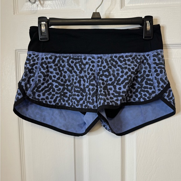Lululemon Run: Speed Short Block-It Pocket
Ace Spot Tranquil Size 2 - Picture 2 of 10